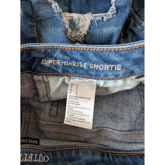 American Eagle Stretch Super Hi-Rise Shortie Size 8 Distressed cuffed denim - Picture 4 of 4